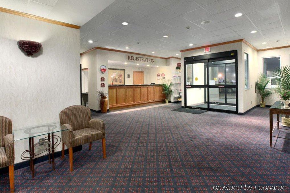 Hays Ambassador Hotel & Conference Center Interior photo